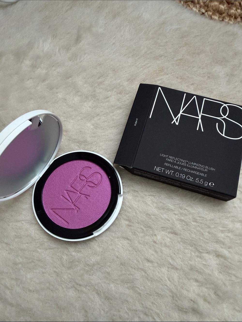 NARS Light Relfecting Illluminizing Blush in Push It